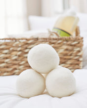 Load image into Gallery viewer, LanaDown Dryer Balls (Set of 3)
